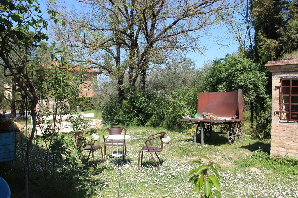 Bio Agriturismo Podere Pretoia ซานจีมิญญาโน ภายนอก รูปภาพ