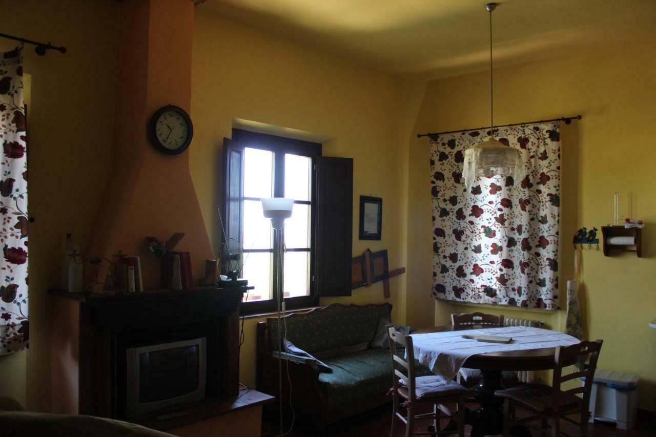Bio Agriturismo Podere Pretoia ซานจีมิญญาโน ภายนอก รูปภาพ